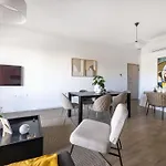 Piliou Premium Apartamento *